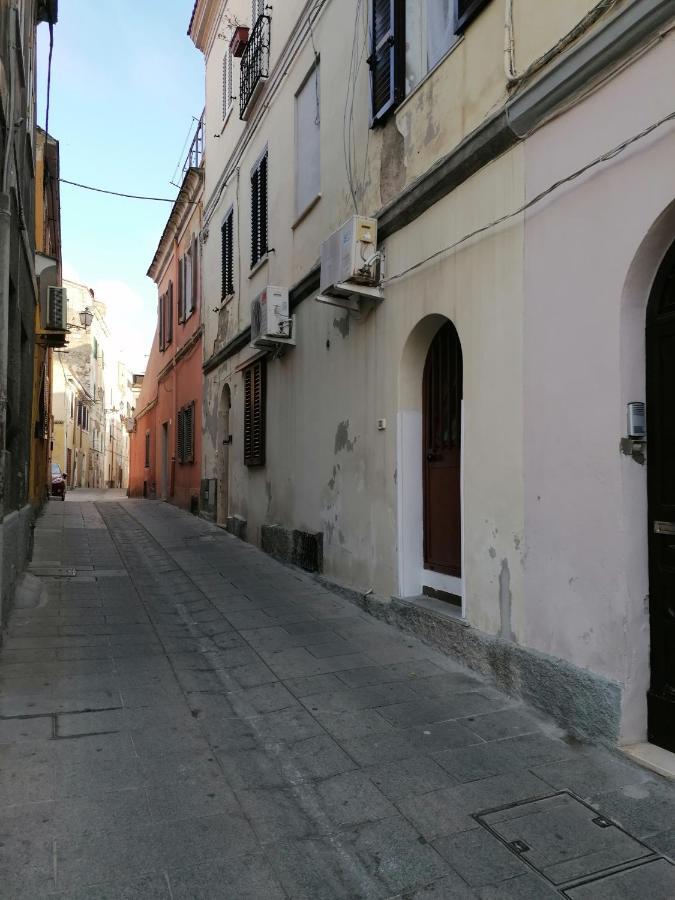 Le Antiche Mura 2 Leilighet Sassari Eksteriør bilde